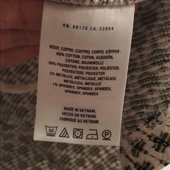 ETTtwa Coralie top button by Anthropologie, Medium (1) - Picture 15 of 15